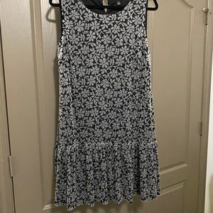 Nina Leonard, Gray and black velvet dress